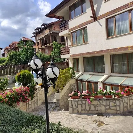 Ela Guest house 3*