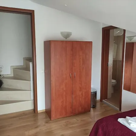 Ela Guest house