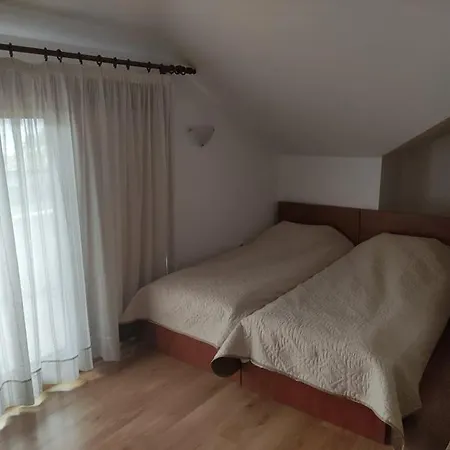 Guest house Ela 3*