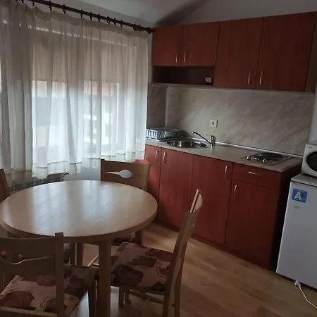Ela Guest house 3*